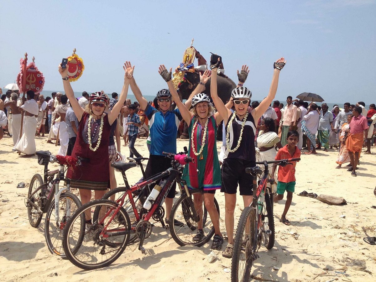 Kerala Cycling Holidays: Mountains, Spices & Backwaters 10 Days